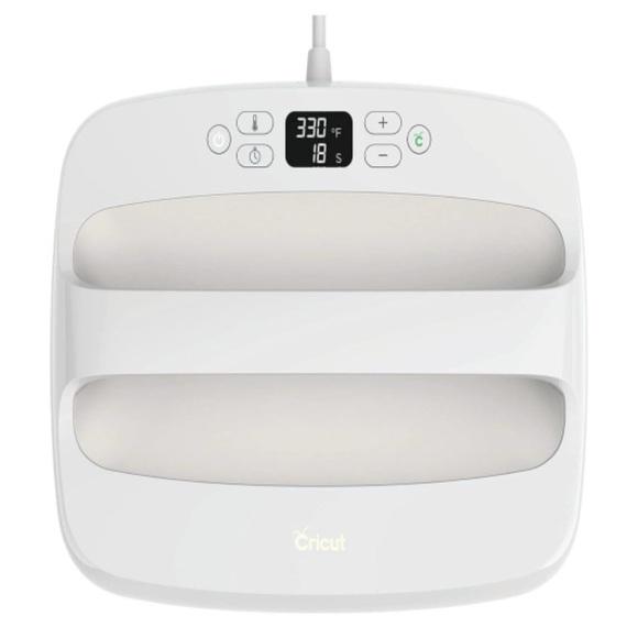 Cricut EasyPress 2 - 9" x 9" Heat Press - Picture 1 of 9